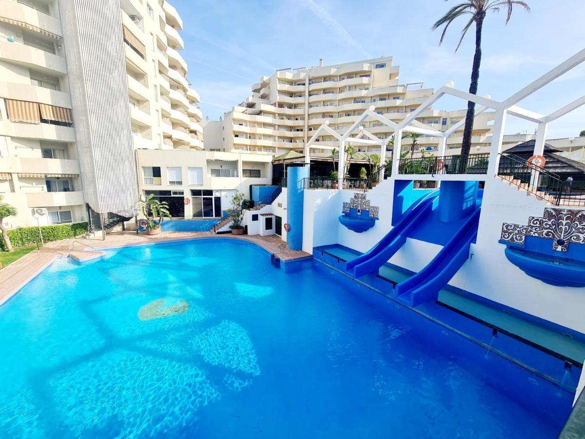 Precioso Apartamento Con Piscinas Y Vistas Al Mar. เบนัลมาเดนา ภายนอก รูปภาพ